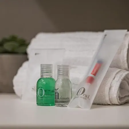 Station - Elegante Con Garage Διαμέρισμα